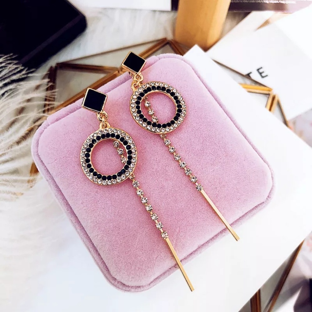 💎Luxury Crystal dangle earrings - Picture 2 of 3